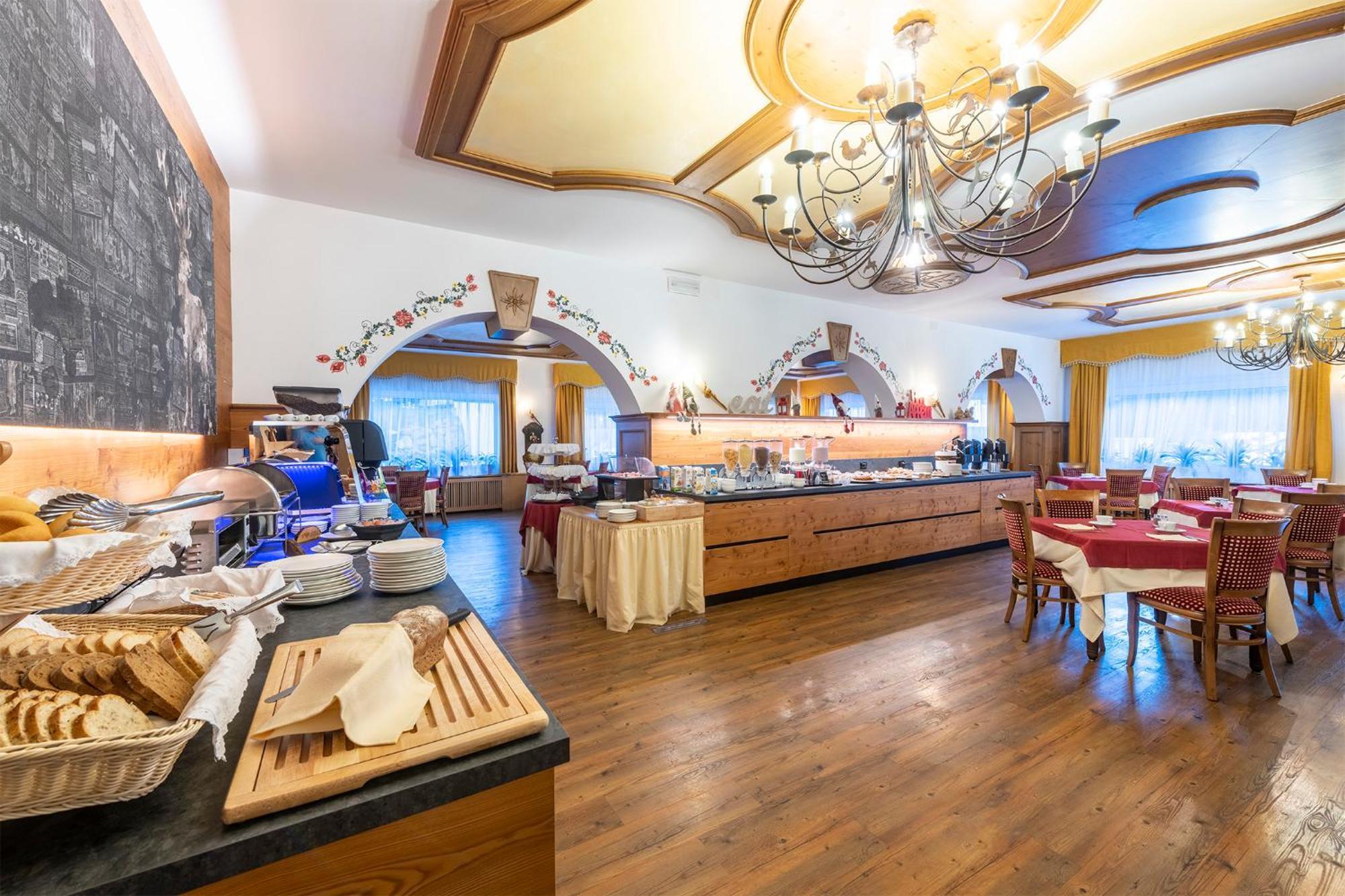 Hotel Alpino Wellness & Spa Peio Fonti Luaran gambar